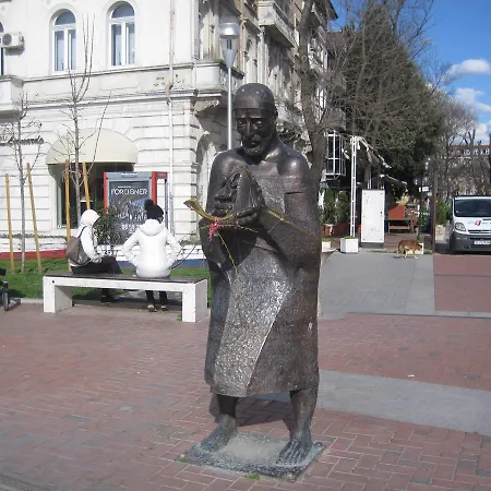 Alegria ヴァルナ